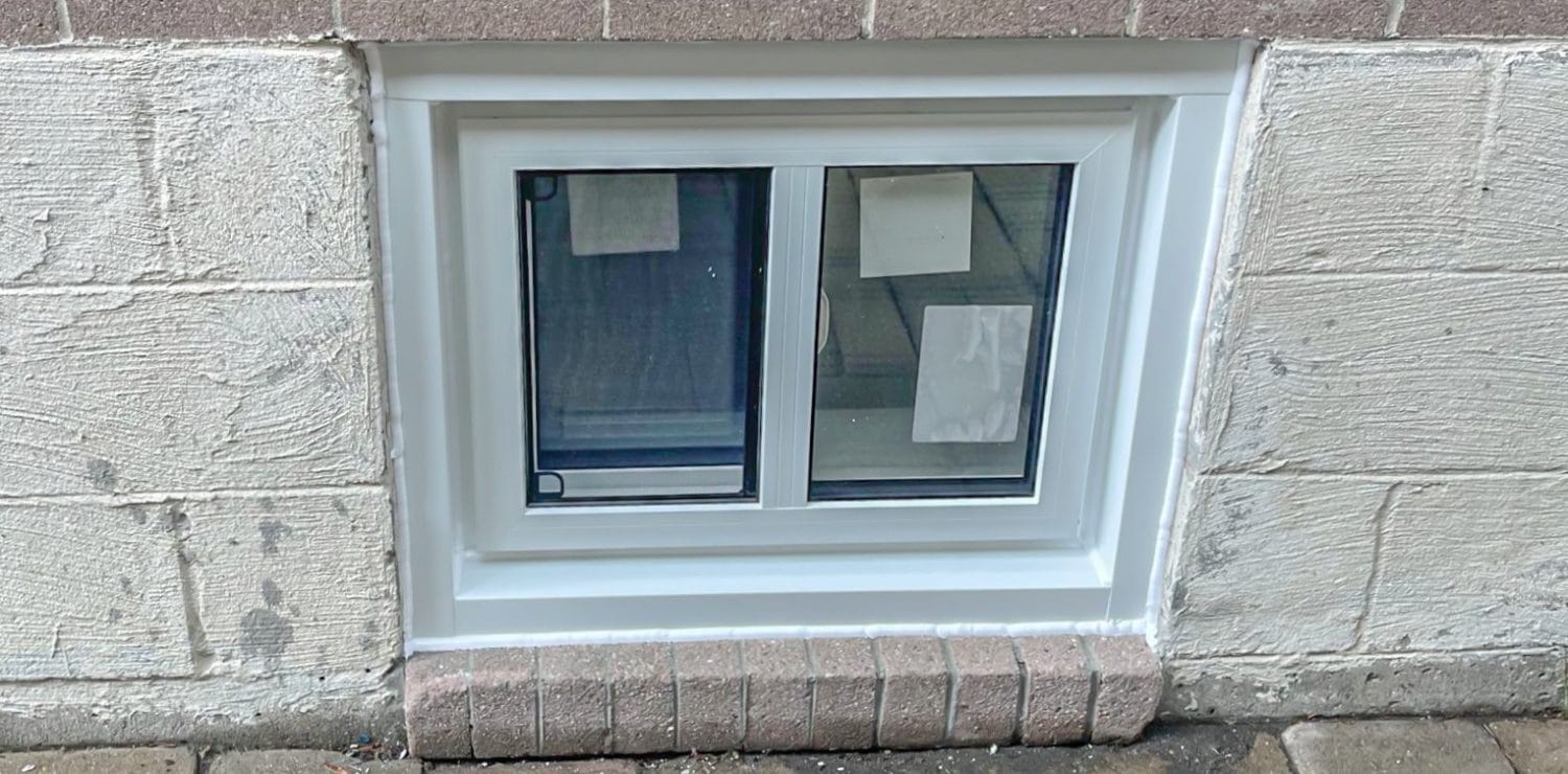 tilt windows in Ontario - EcoTech Windows & Doors