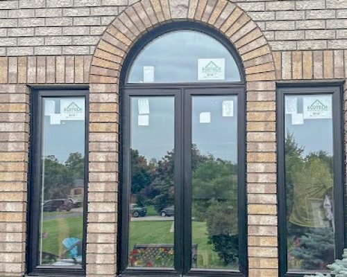 1S4BottMEjFys7oM4R4ggttTSfF6mlUU