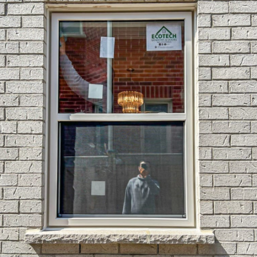 Hung windows comparison